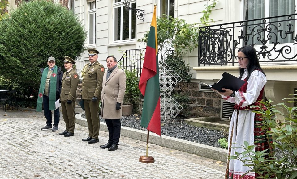 Kvietimas į Pilietiškumo dieną Lietuvos ambasadoje Paryžiuje