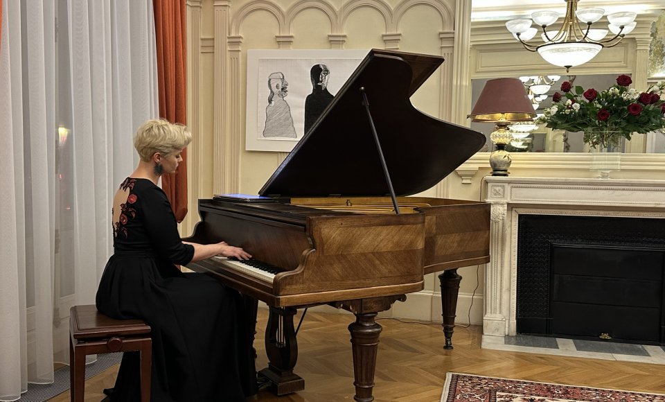 Récital de la pianiste Eglė Andrejevaitė « Mallorca Preludes: Live » à l’Ambassade de Lituanie à Paris